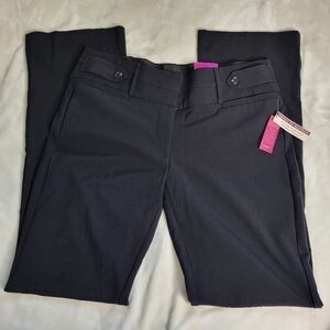❤️ CANDIES Marilyn Bootcut Black Dresspants Size 9. New With Tags.
